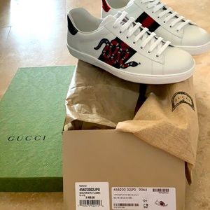 Gucci sneaker 9.5 NWT
